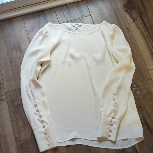 Express Tops - Picture 4 of 6